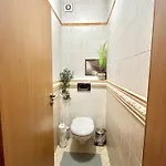 Tina - Old Town, Ac, Free Private Parking